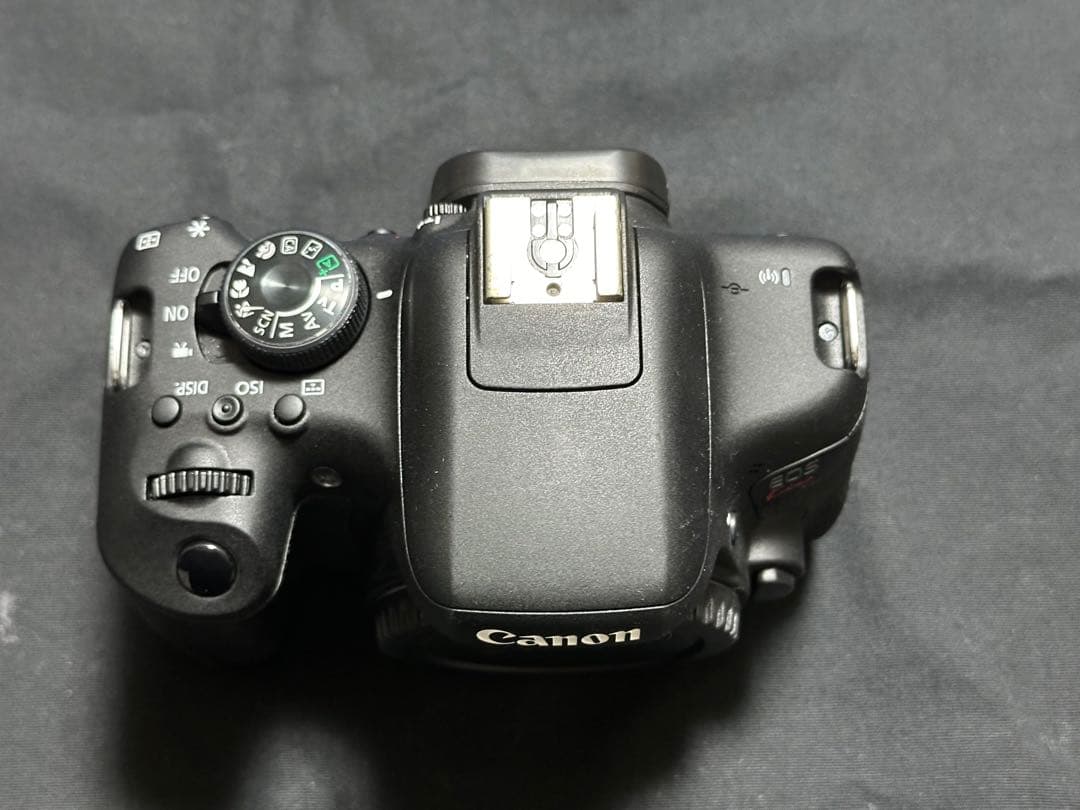 Canon EOS Kiss X8i ダブルズームレンズキット
