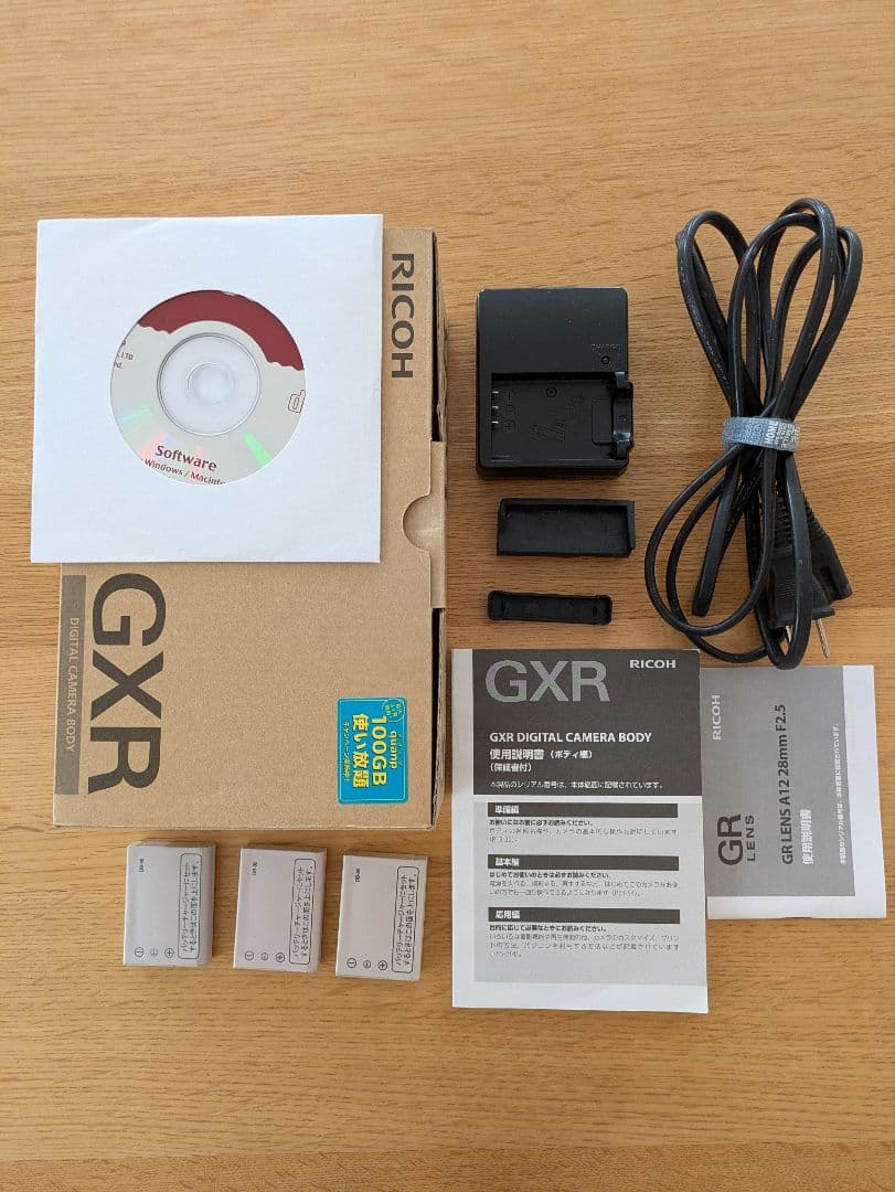 RICOH GXR ボディ+ GR レンズ A12 28mm F2.5