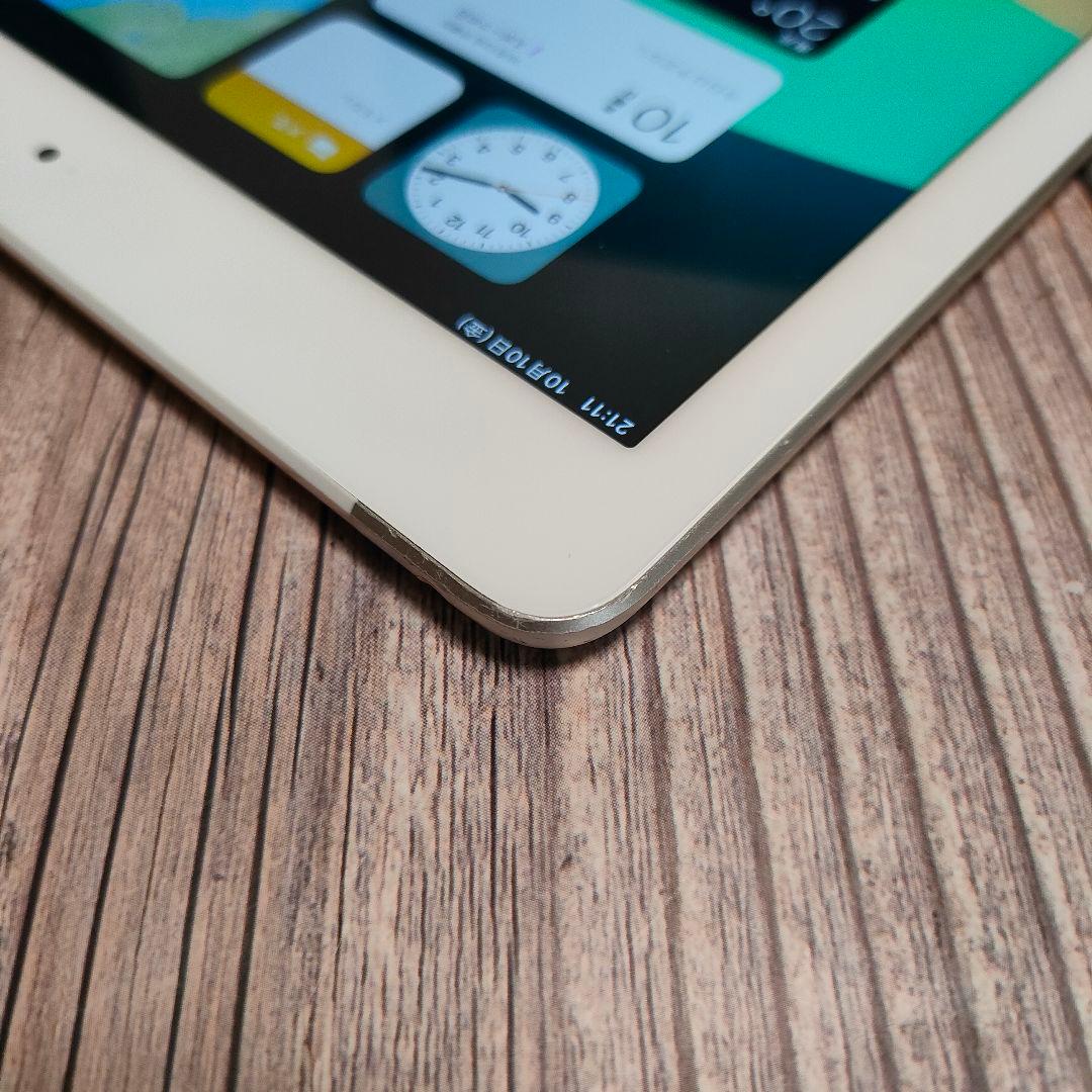 iPad 第6世代 32GB SIMフリー