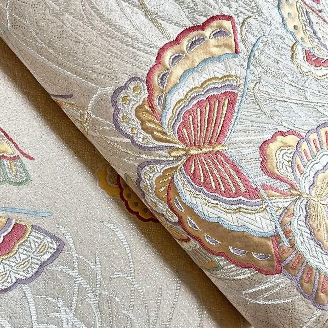 AA19袋帯 六通柄 金銀糸　唐織　蝶紋　正絹 着物