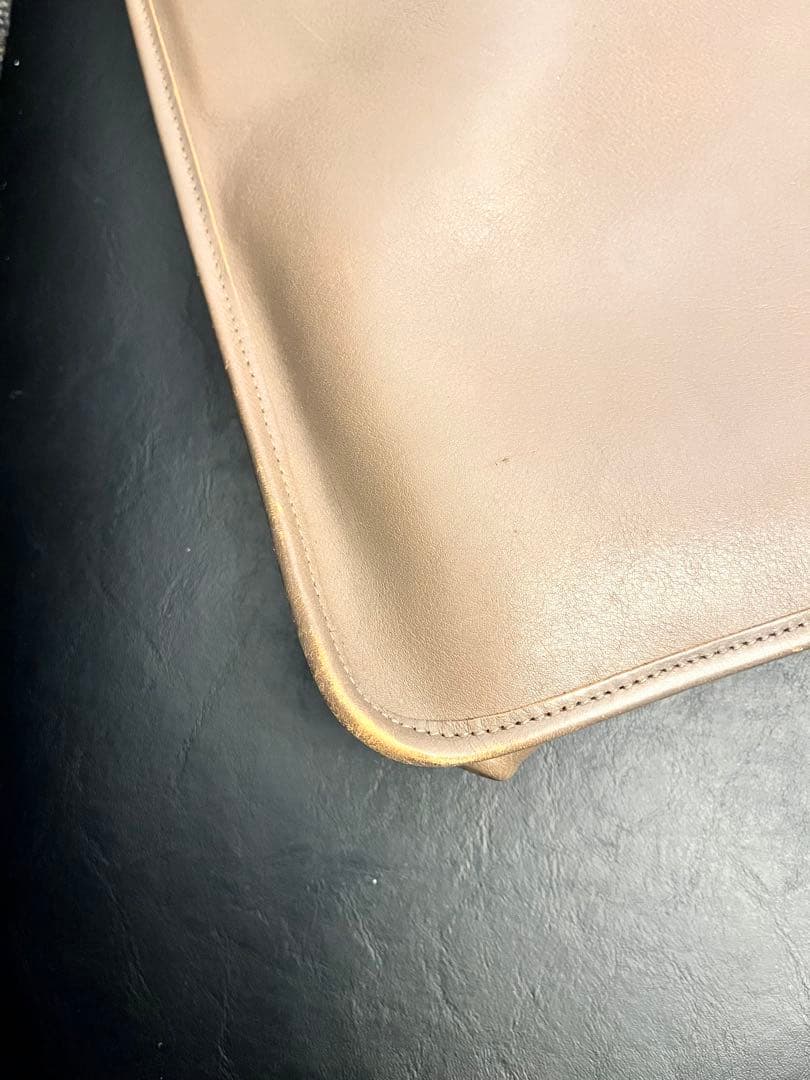 イルビゾルテ　レザートートバッグ イタリア製