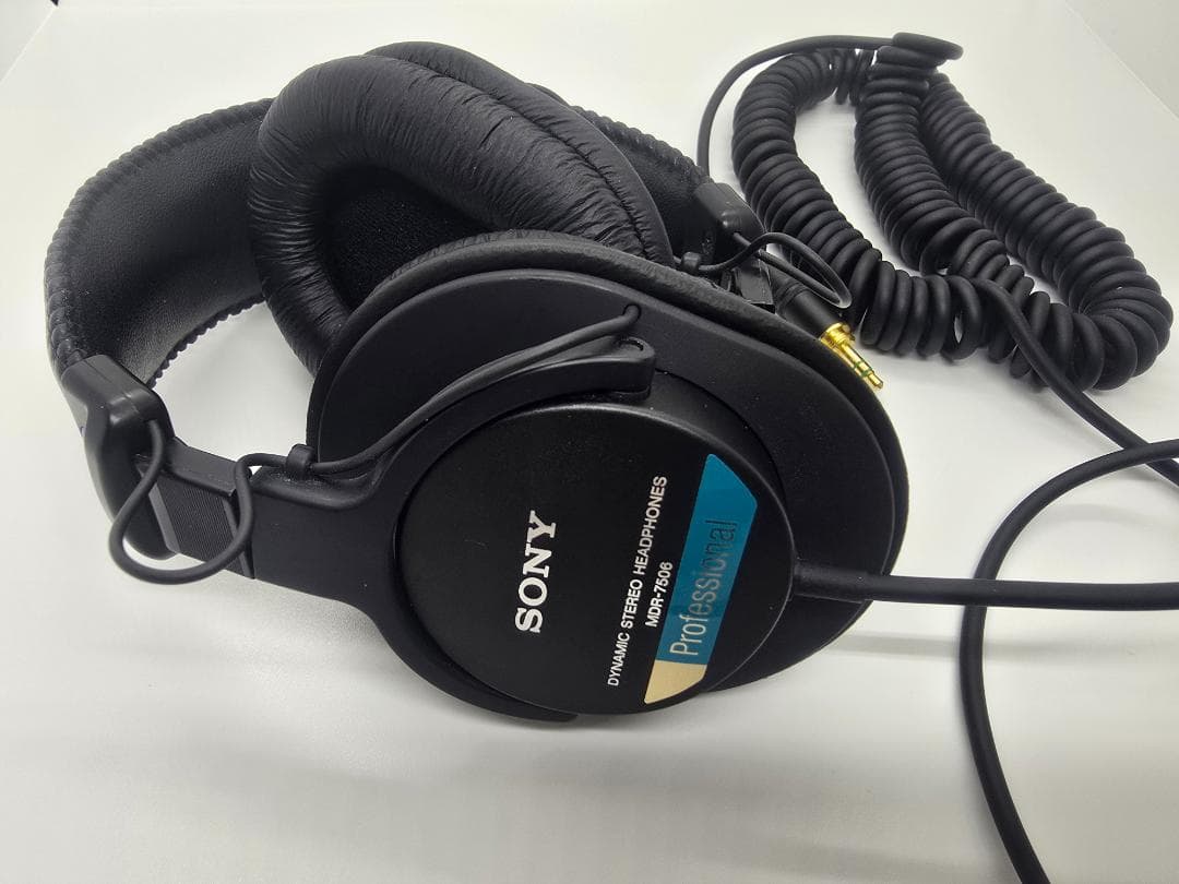 【完品】SONY MDR-7506 モニターヘッドフォン