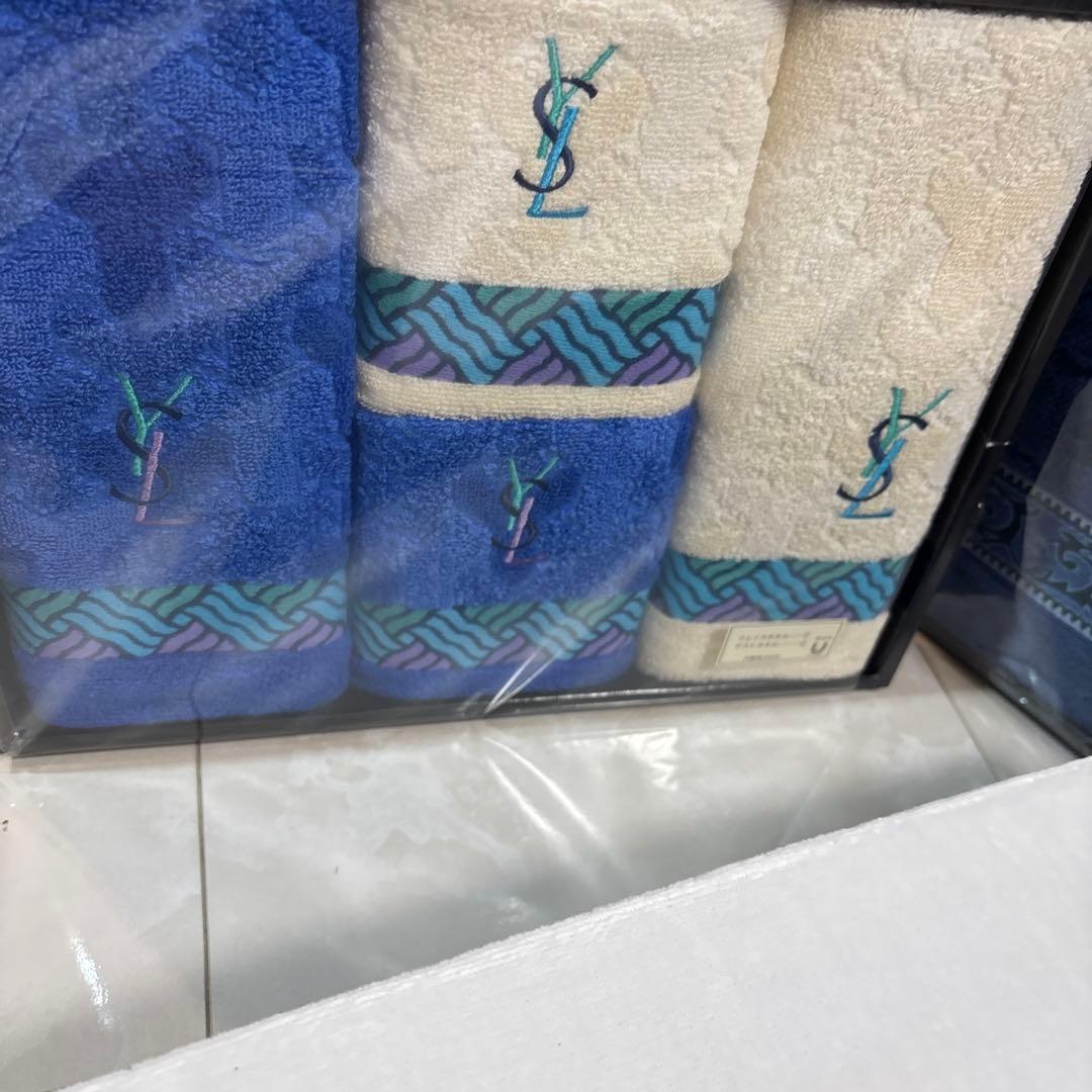 イヴ・サンローラン　3種セット　タオルセット　まとめ売り