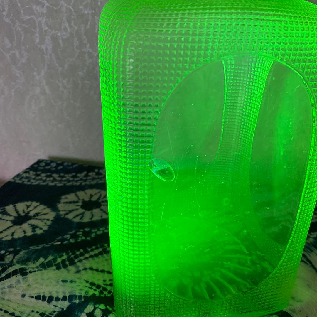 ウランガラス　硝子　瓶　特大