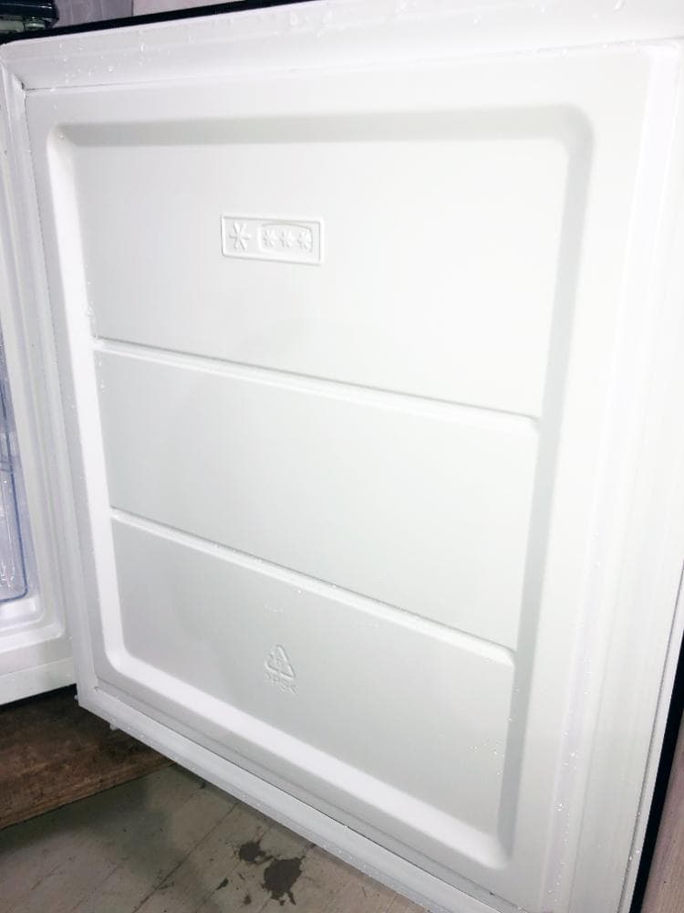 ★2023年製★ニトリ 140L 冷蔵庫【NTR-140BK】ER0S