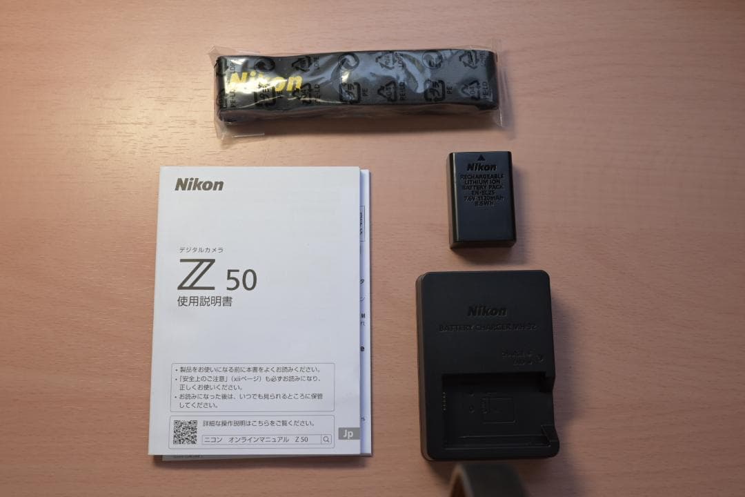 Nikon Z 50 ミラーレスカメラ　ボディ