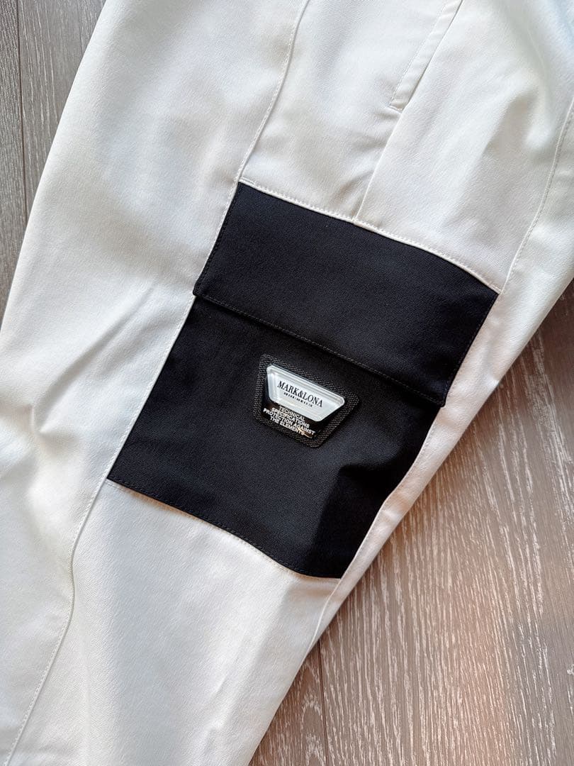 【美品】MARK&LONA パンツ ボトムス 白 CODE スウェット