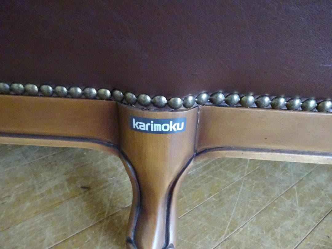 澤村　カリモク　　本革　鋲打ち　猫脚　トリプルソファ　3Pソファ　美品　②