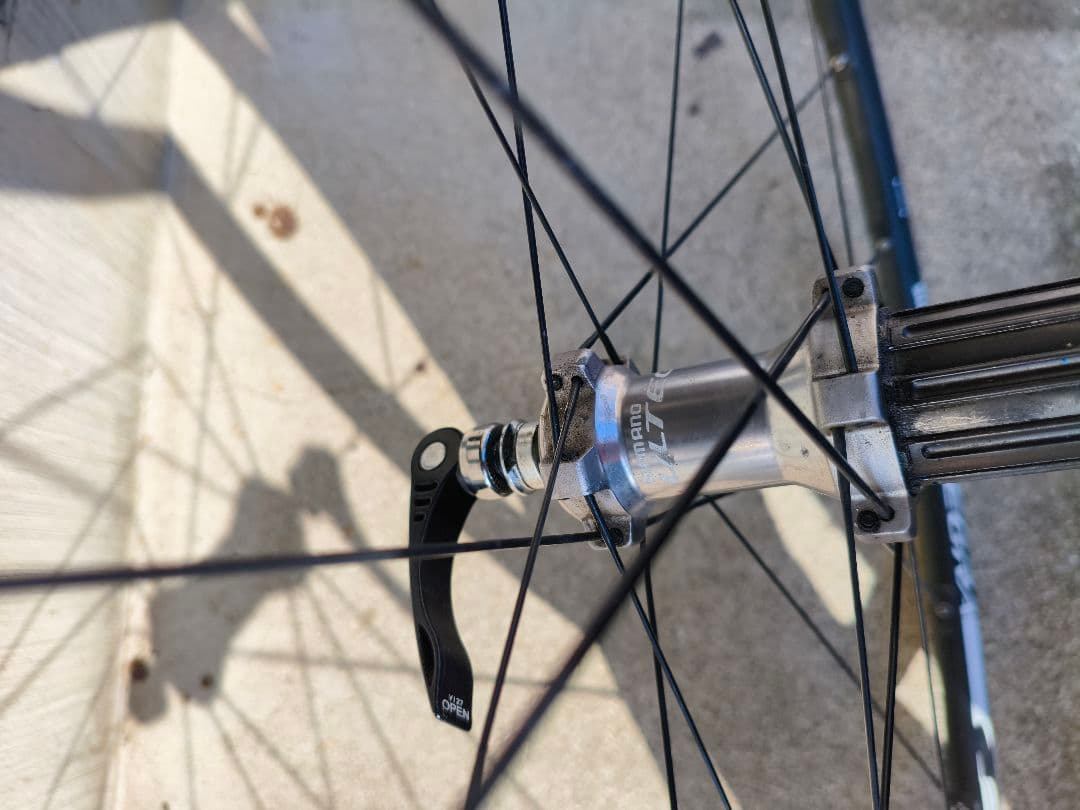 シマノULTEGRA wh-6700 前後セット