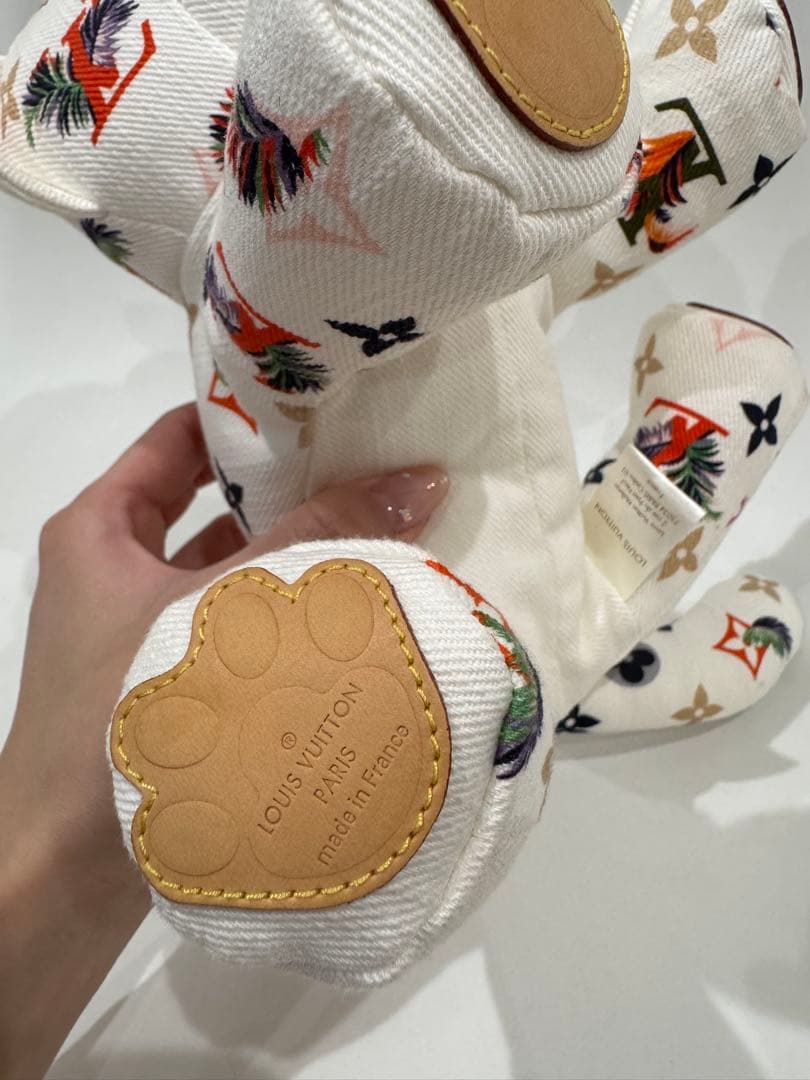 ルイ・ヴィトン ドゥドゥ タイガー ぬいぐるみ