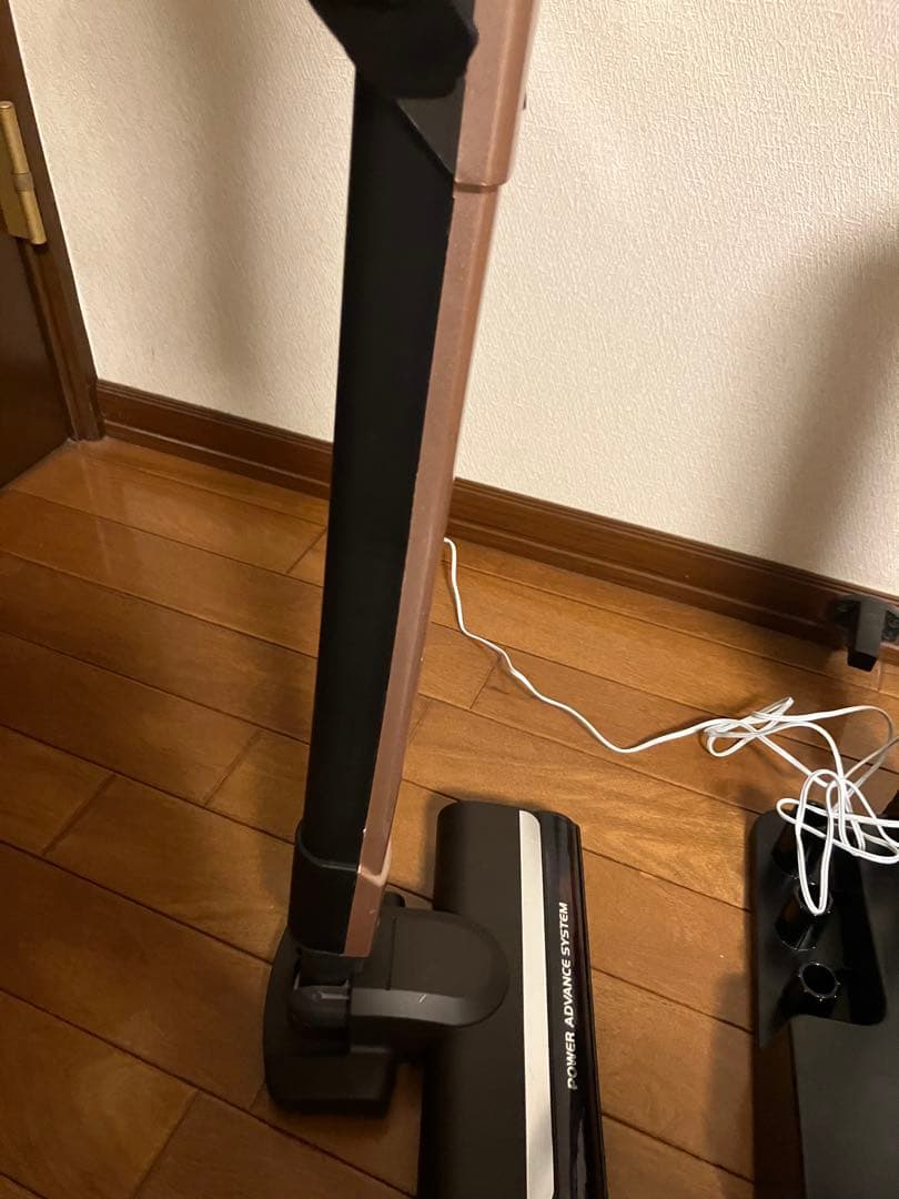 最終割引❗️アイリス2024年製 SBD-F2P-P 極細軽量 コードレス美品