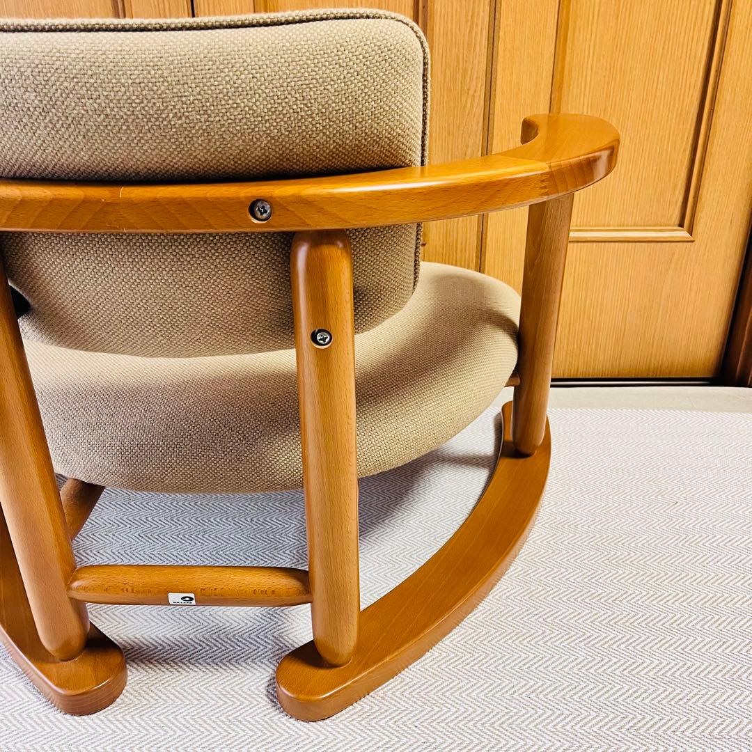 美品　無限工房 かに座 立ち上がりやすい椅子 補助 ローチェア 低座椅子