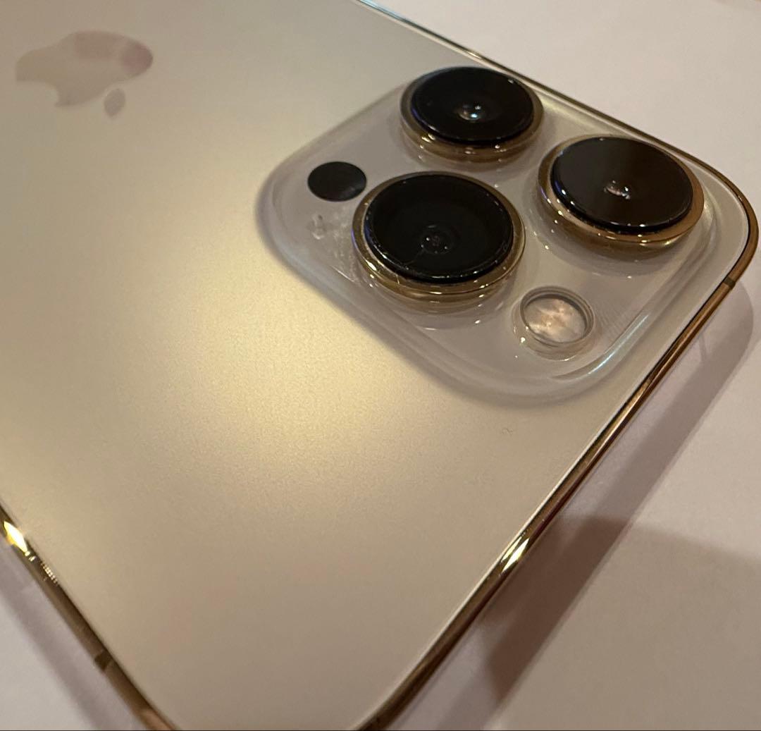 Apple iPhone 13 Pro ゴールド　256GB 箱とケーブルあり