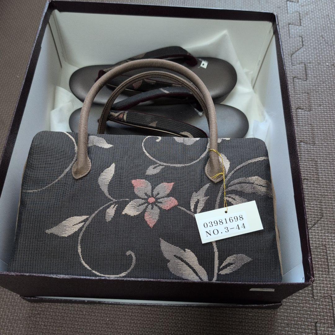 白梅謹製　和装用　利休バック＆草履セット 新品　正絹　箱付