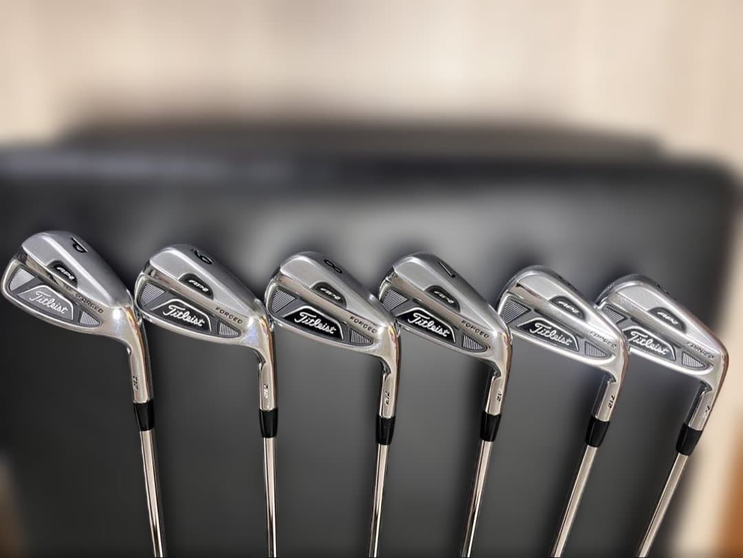 ！ととろとじょーじ！タイトリスト アイアンセット