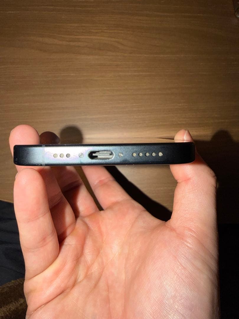 iPhone16 256GB ブラック SIMフリー バッテリー93%