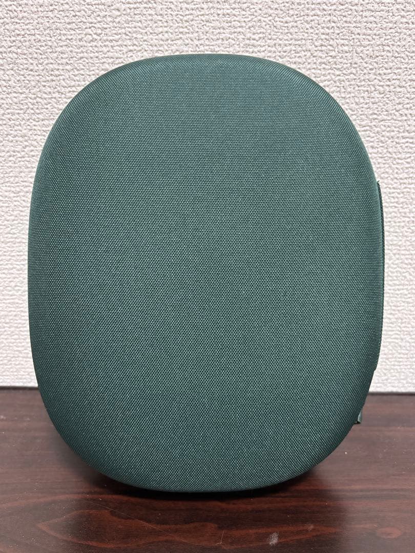 Bowers & Wilkins PX8 ダーク・フォレスト