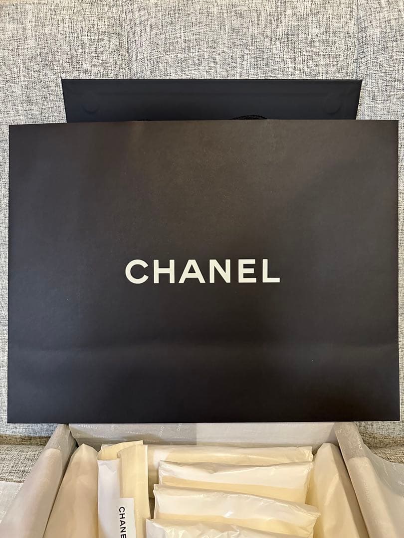 CHANEL ココハンドル24用空き箱＋付属品