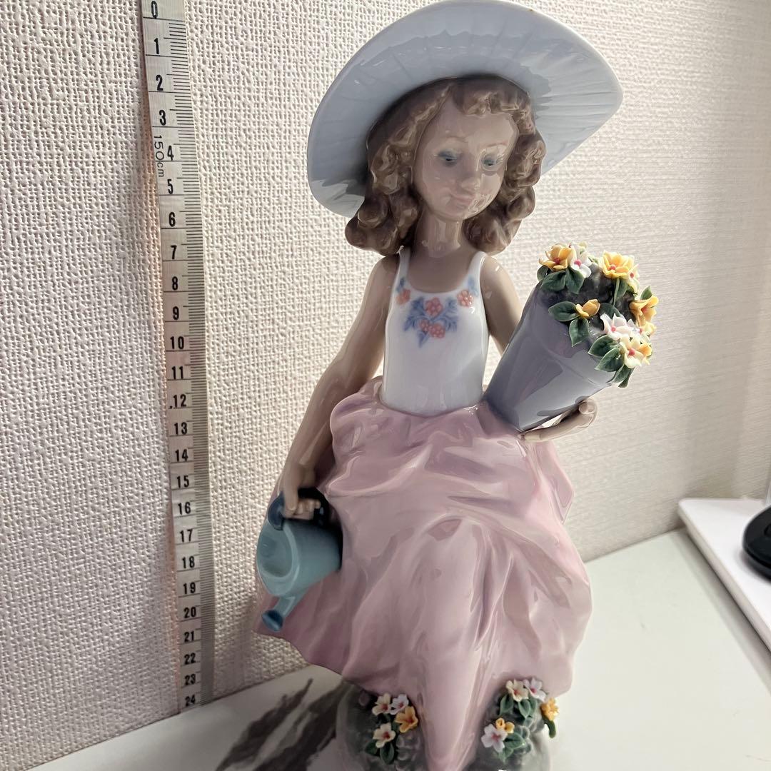 【1/10限定】LLADRO リヤドロ 07676 花籠を持つ少女 箱付