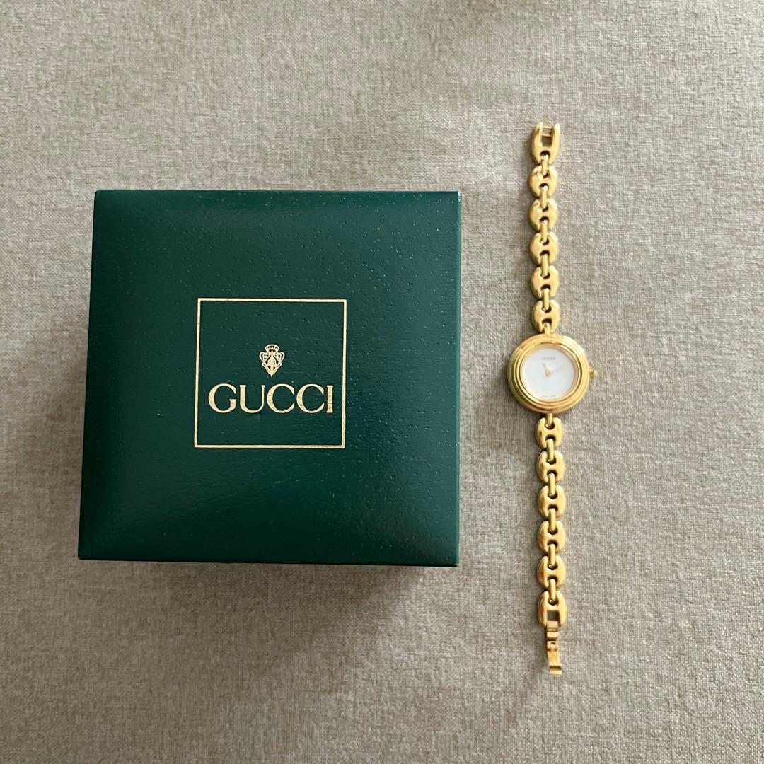 【美品】GUCCI ゴールドチェーン時計とリングセット　チェンジベゼル