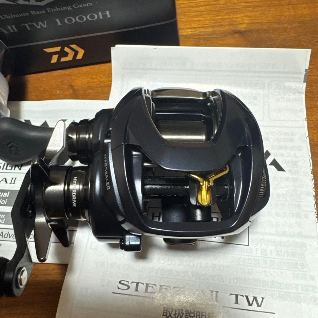 ダイワ スティーズ A2 TW 1000H SLPハンドルカスタム品
