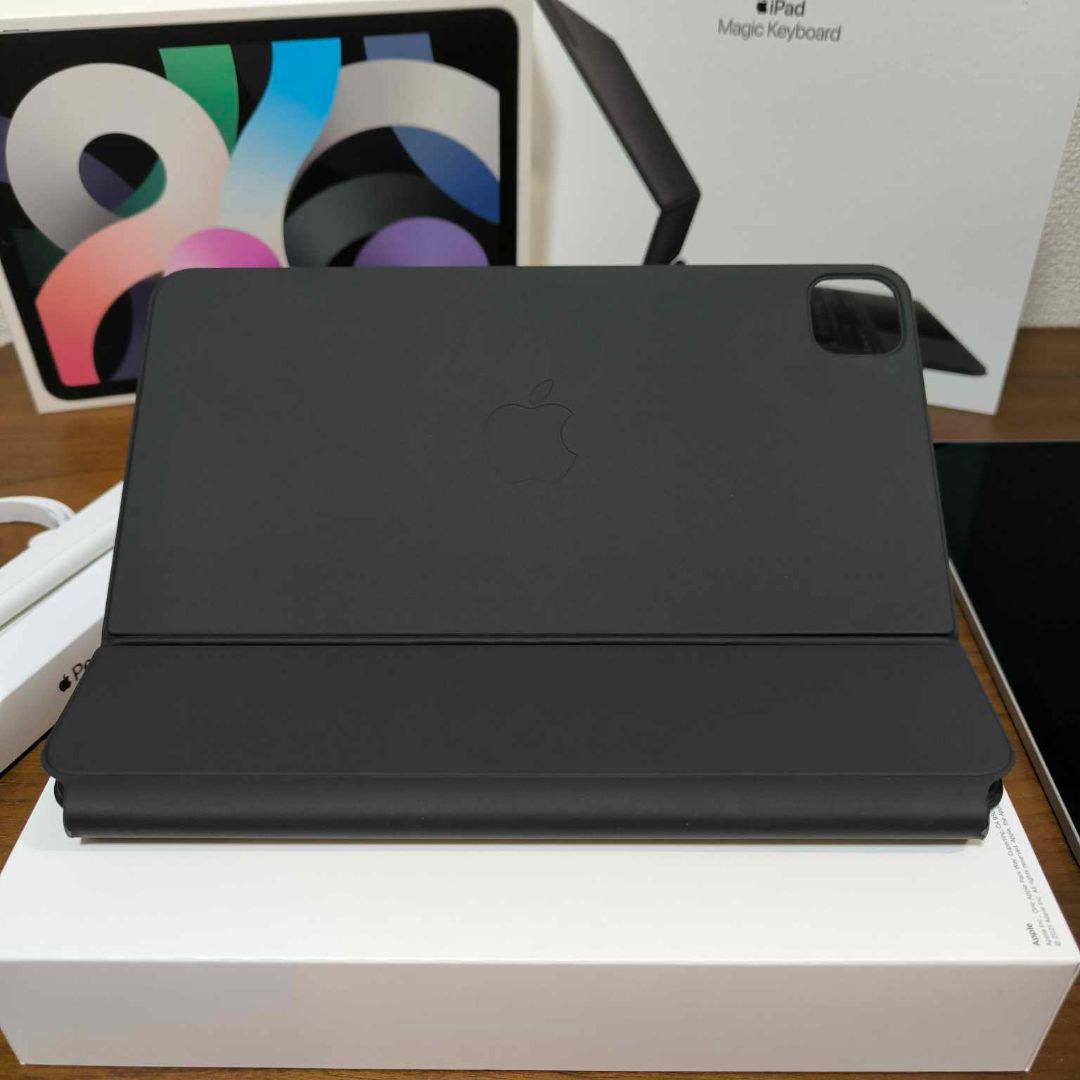 iPad Air4 WiFi 64GB、 Pencil 、 Keyboard