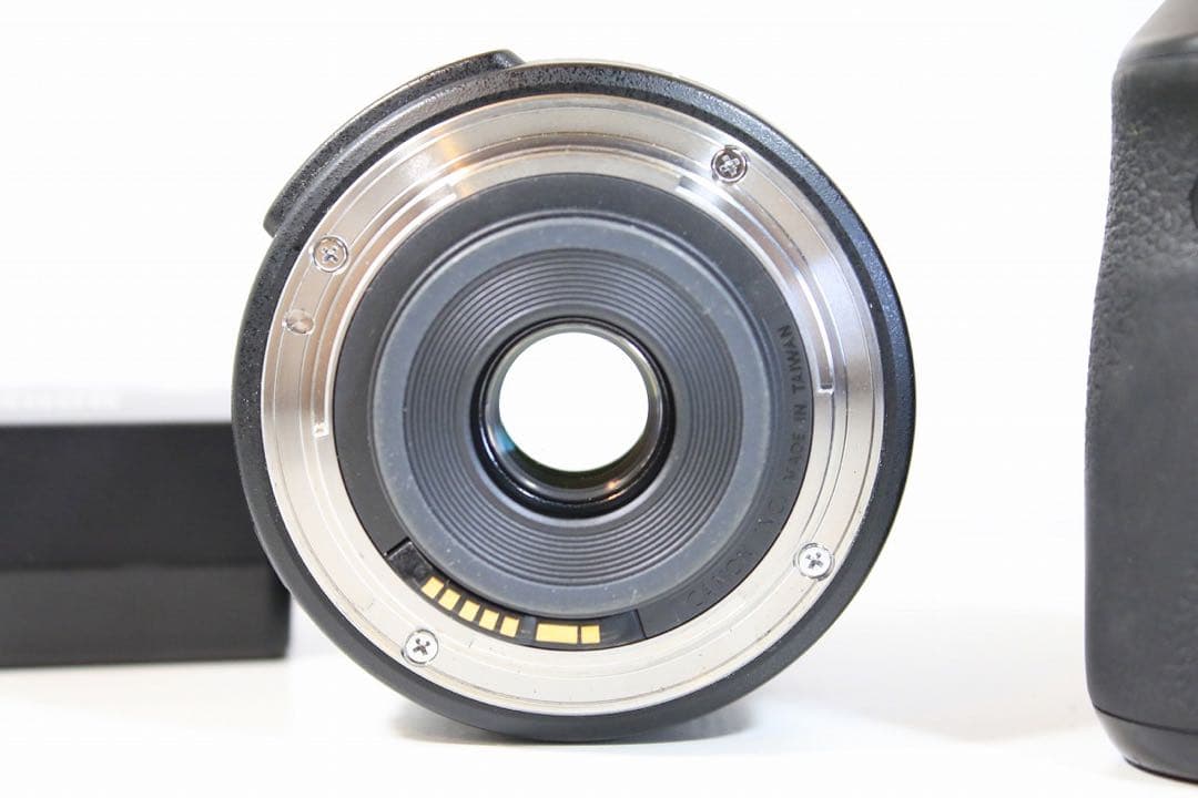 ジャンク品Canon EOS 80D EF-S18-135mm TAMRON 付