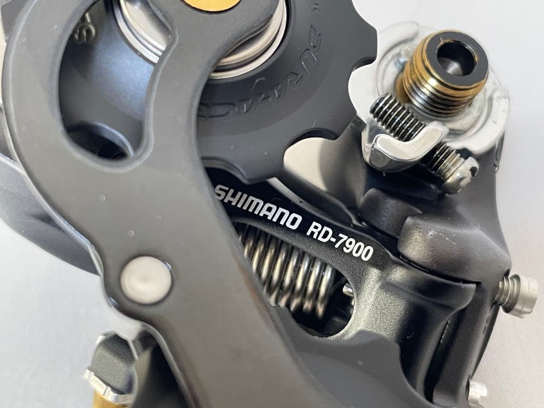 シマノDURA－ACEリヤ変速機「RD－7900」夢屋チタンボルト仕様中古品