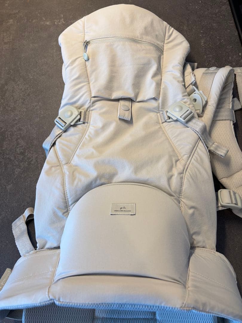 BABY CARRIER ON ピトレスク グリーンレーベル リラクシング