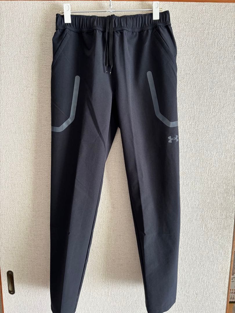 アンダーアーマー ブラッシュドウーブン リフレクト ジャケット＆パンツ