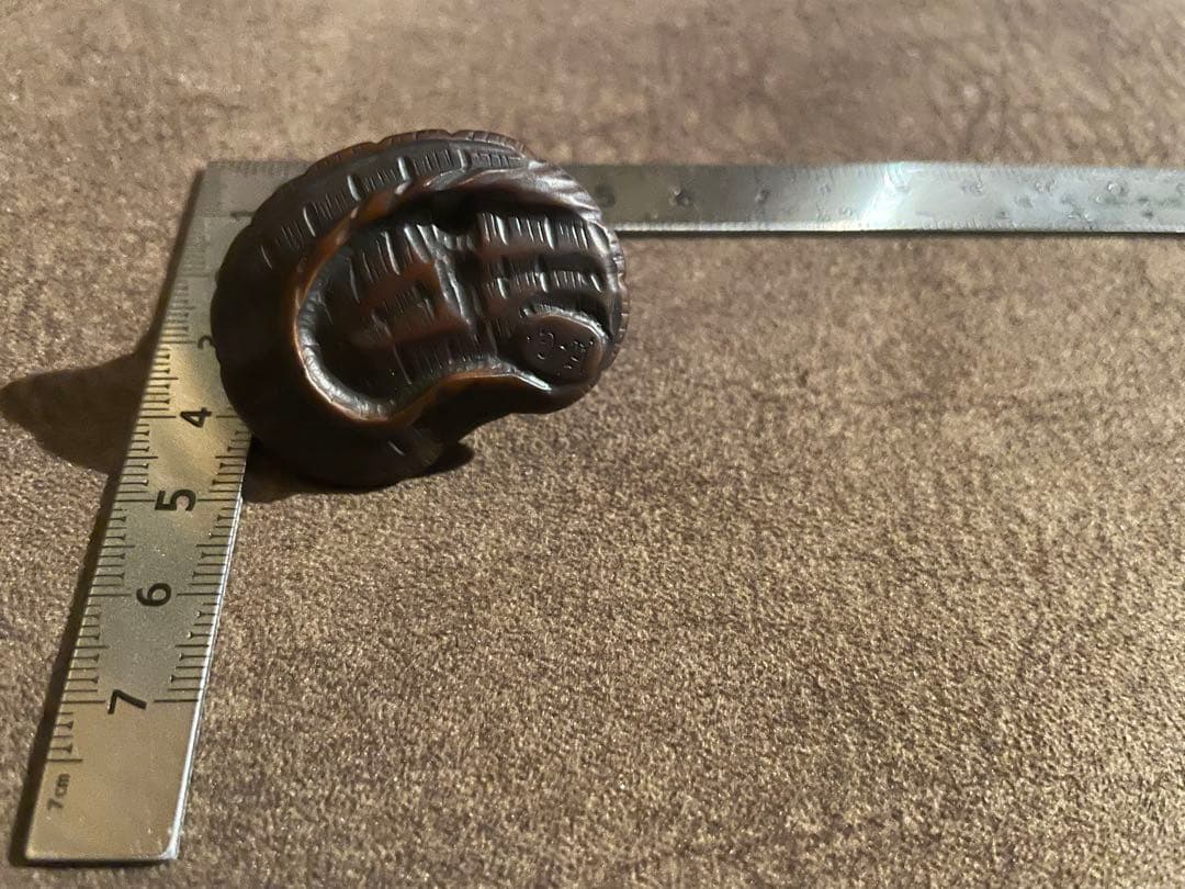 蛙 根付 銘 正直