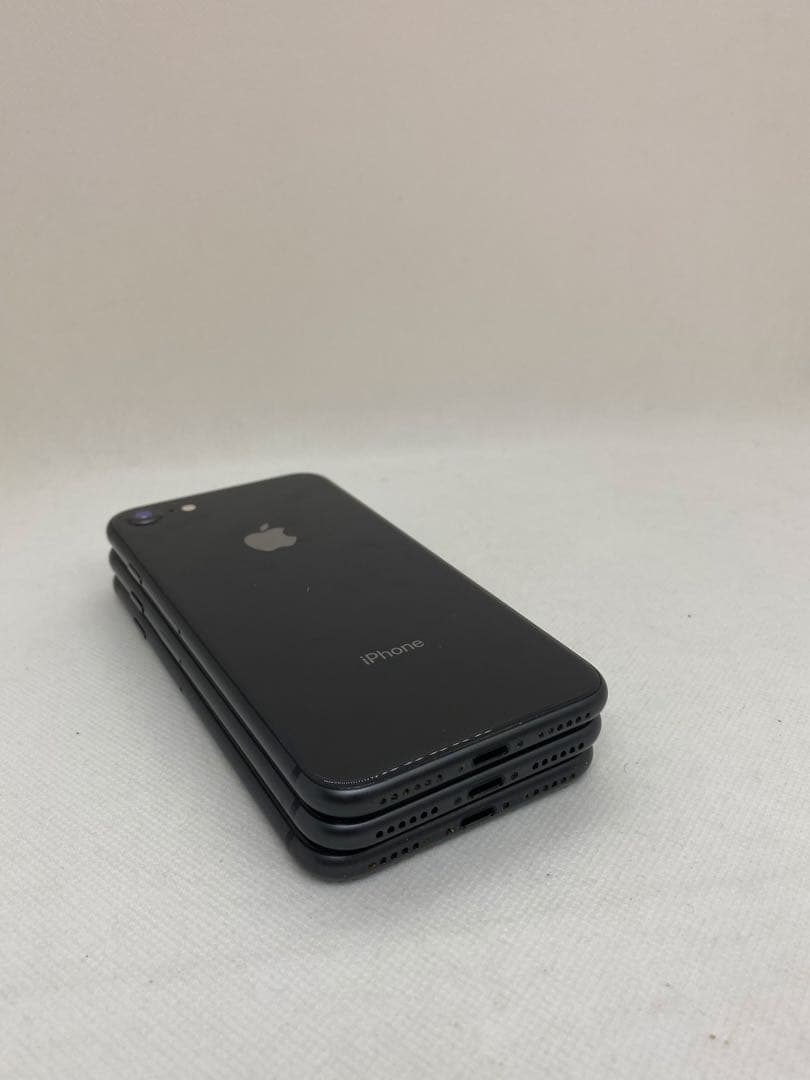 iPhone 8 セット 3台 64GB 256GB