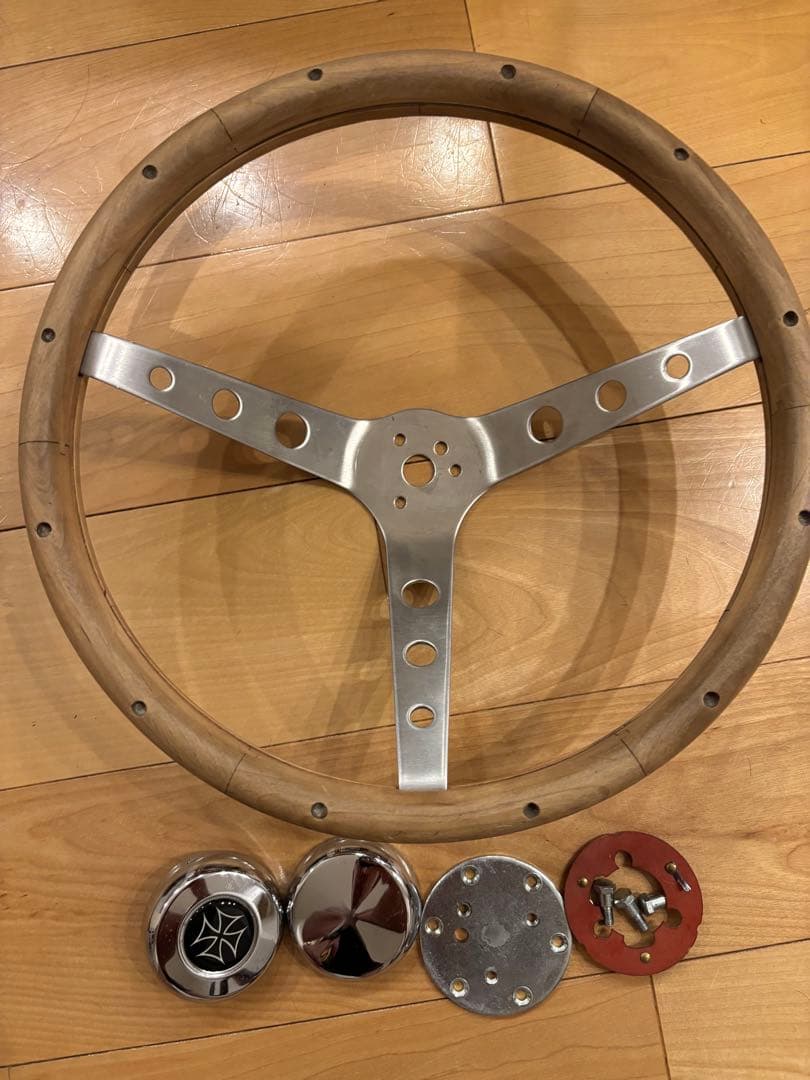 グラント　ウッドステアリング　ムーンアイズ　旧車　ハンドル