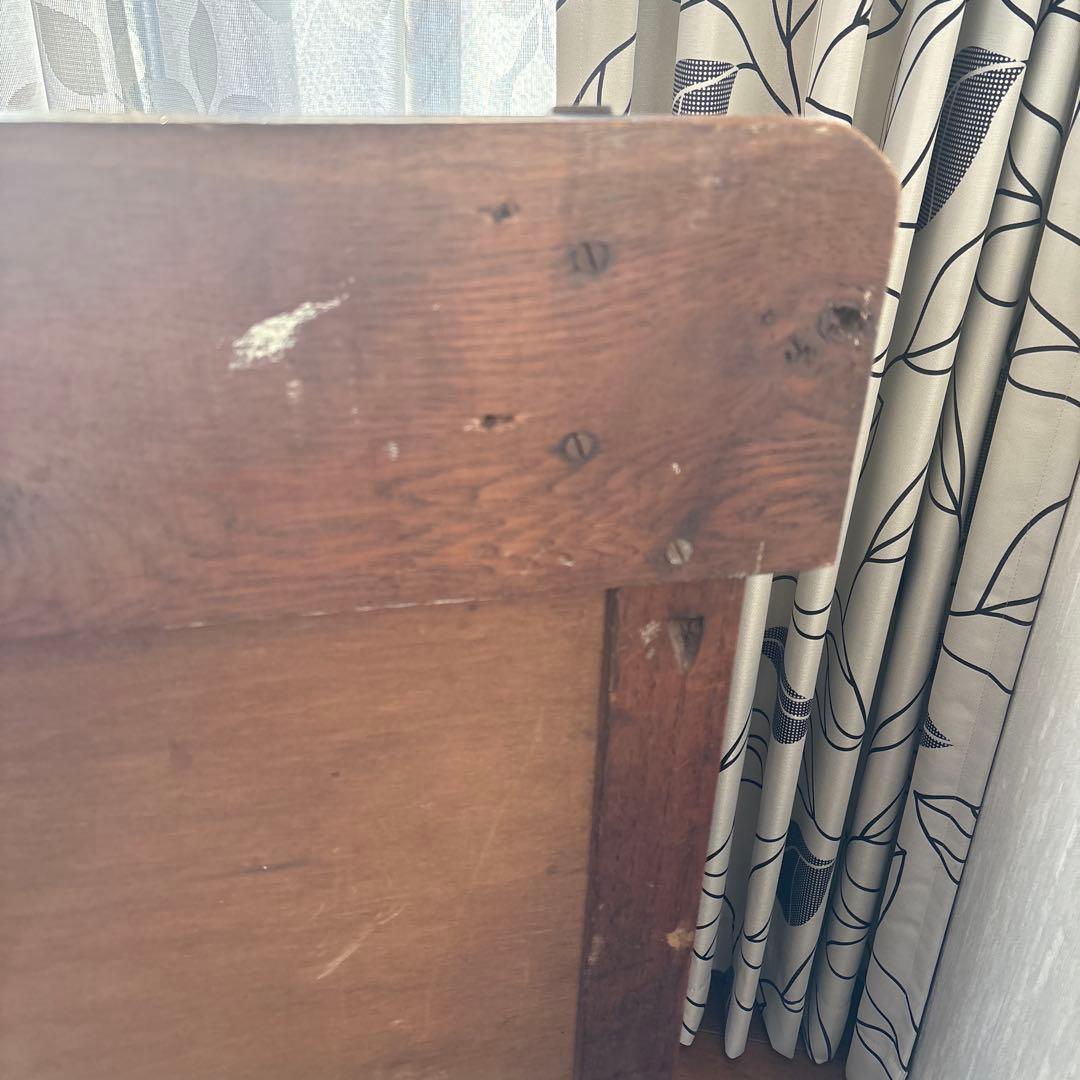 イギリス　ヴィンテージ　オーク材 3段チェスト