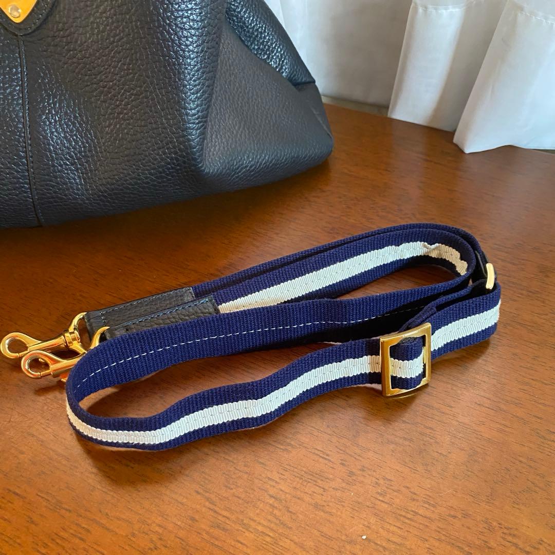 アタオ エルヴィ ショルダーバッグ 2way レザー 黒 シボ A4可能✨美品✨