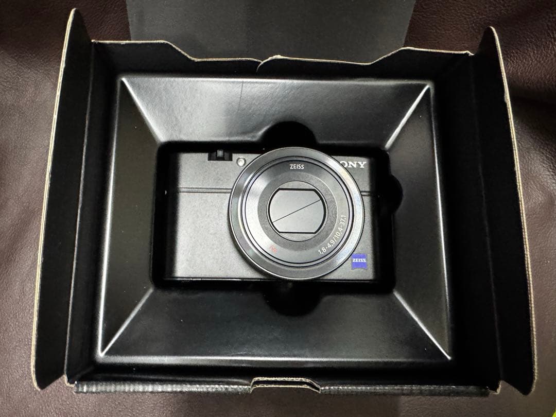 SONY DSC-RX100【ほぼ新品・傷なし・最終型】