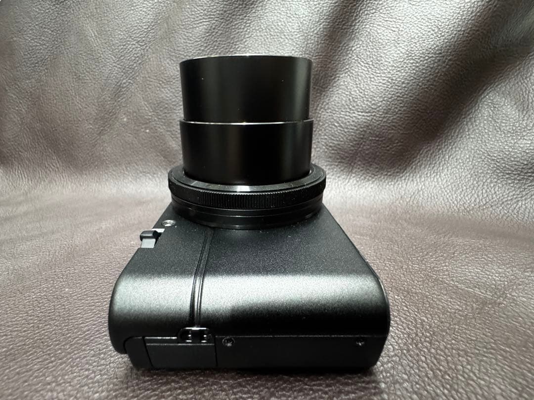 SONY DSC-RX100【ほぼ新品・傷なし・最終型】