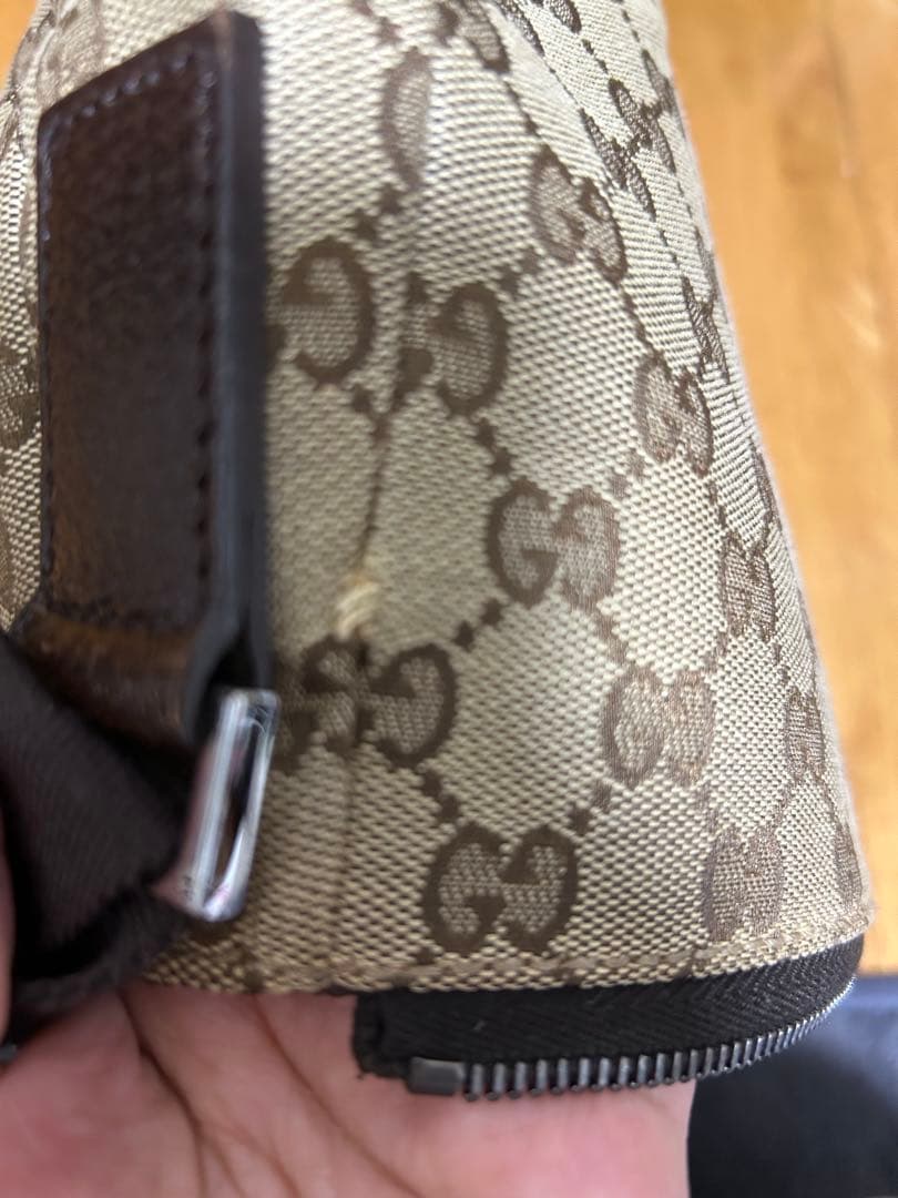 グッヂ　GUCCI ショルダーバッグ