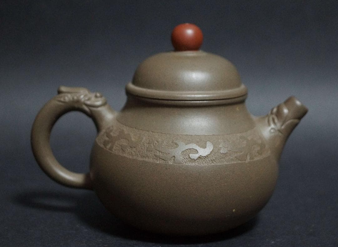 中国工芸師 顧鵬程造 栄天紫砂壺 細工彫り『龍文』 原鉱泥手造り急須 朱泥茶器