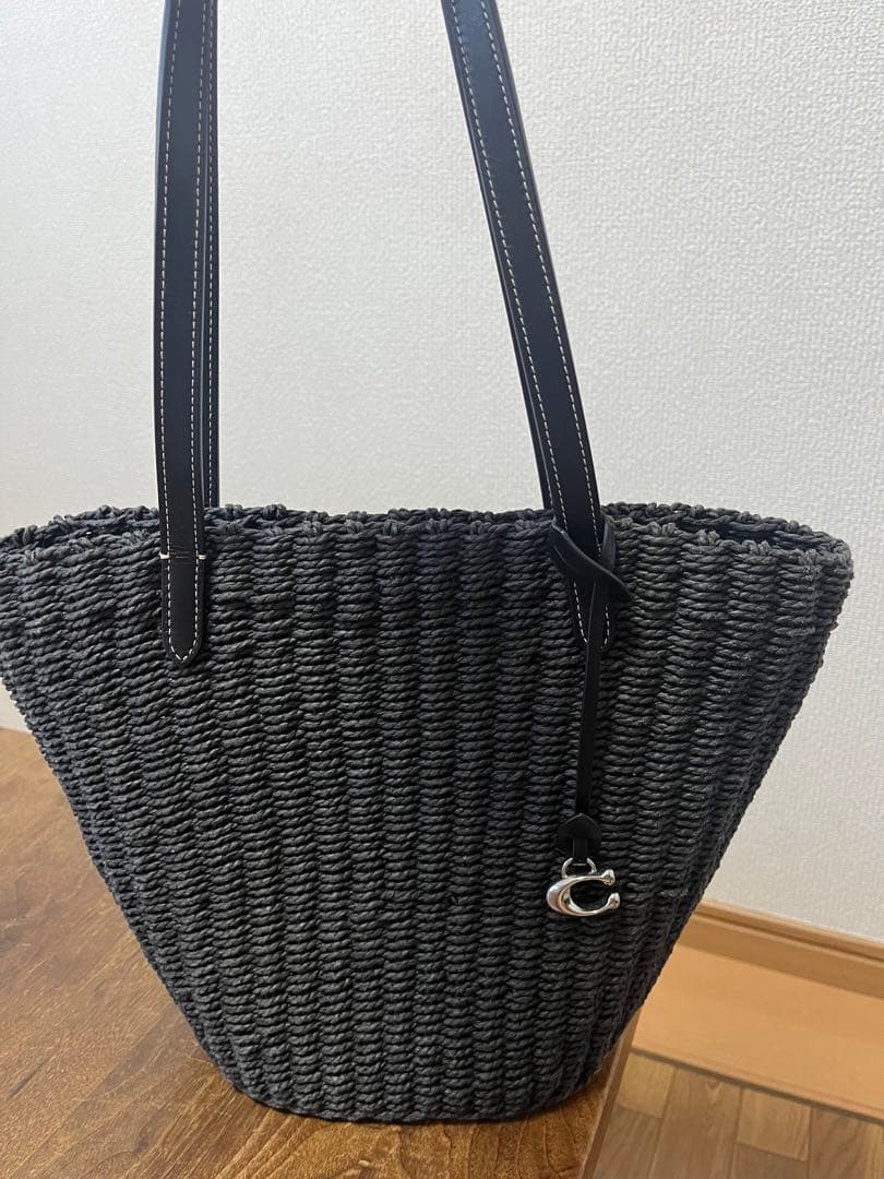 COACH スモール ストロートート ブラック