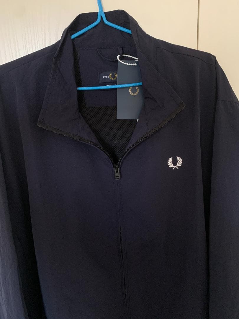 美品 BEAMS FRED PERRY ブラック ナイロンジャケット