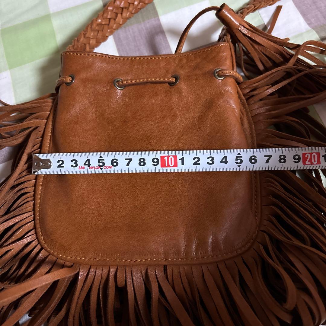 エンシャーラen.shalla 羊革レザーサコッシュ　ボヘミアン　ハンドメイド