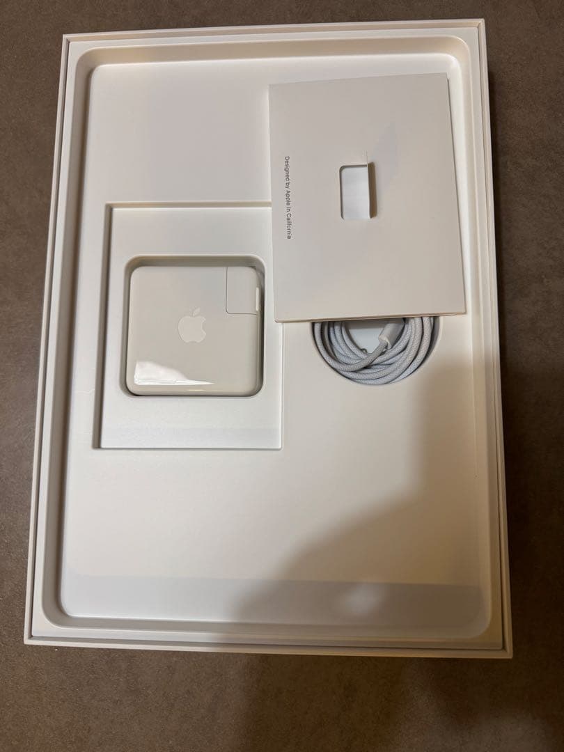 MacBook Pro 13インチ, 2019, 16GB,256GB SSD