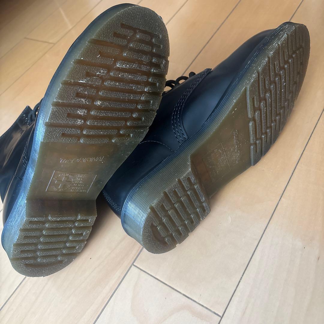 Dr. Martens 8ホール UK5