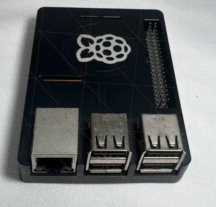 【シングルボードコンピューター】RaspberryPi 3B V1.2 +ケース