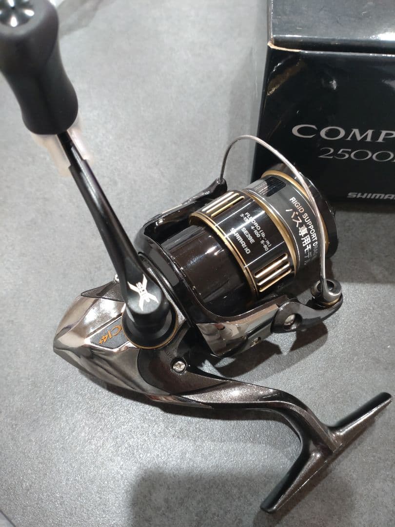 名機 シマノ コンプレックスCI4＋　2500HGS F4 美品
