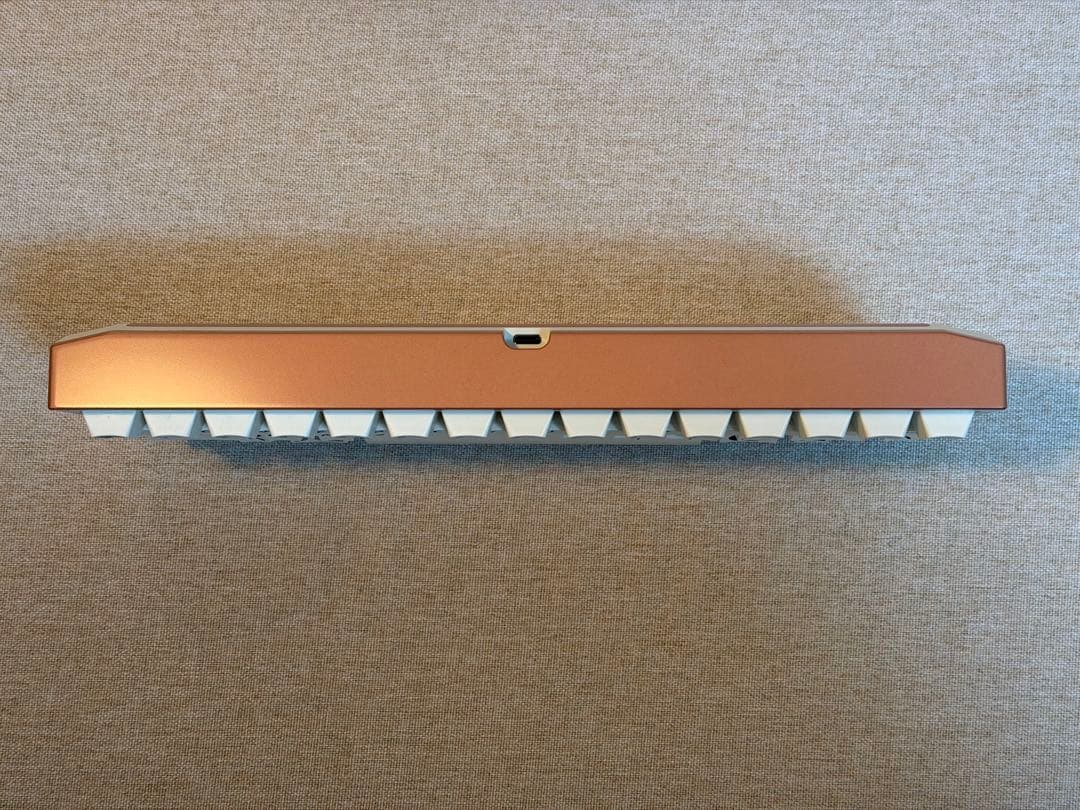 キーボード Mode Tempo Cream