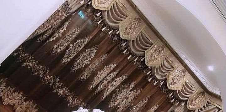 レースカーテン　おしゃれカーテン　高級感カーテン