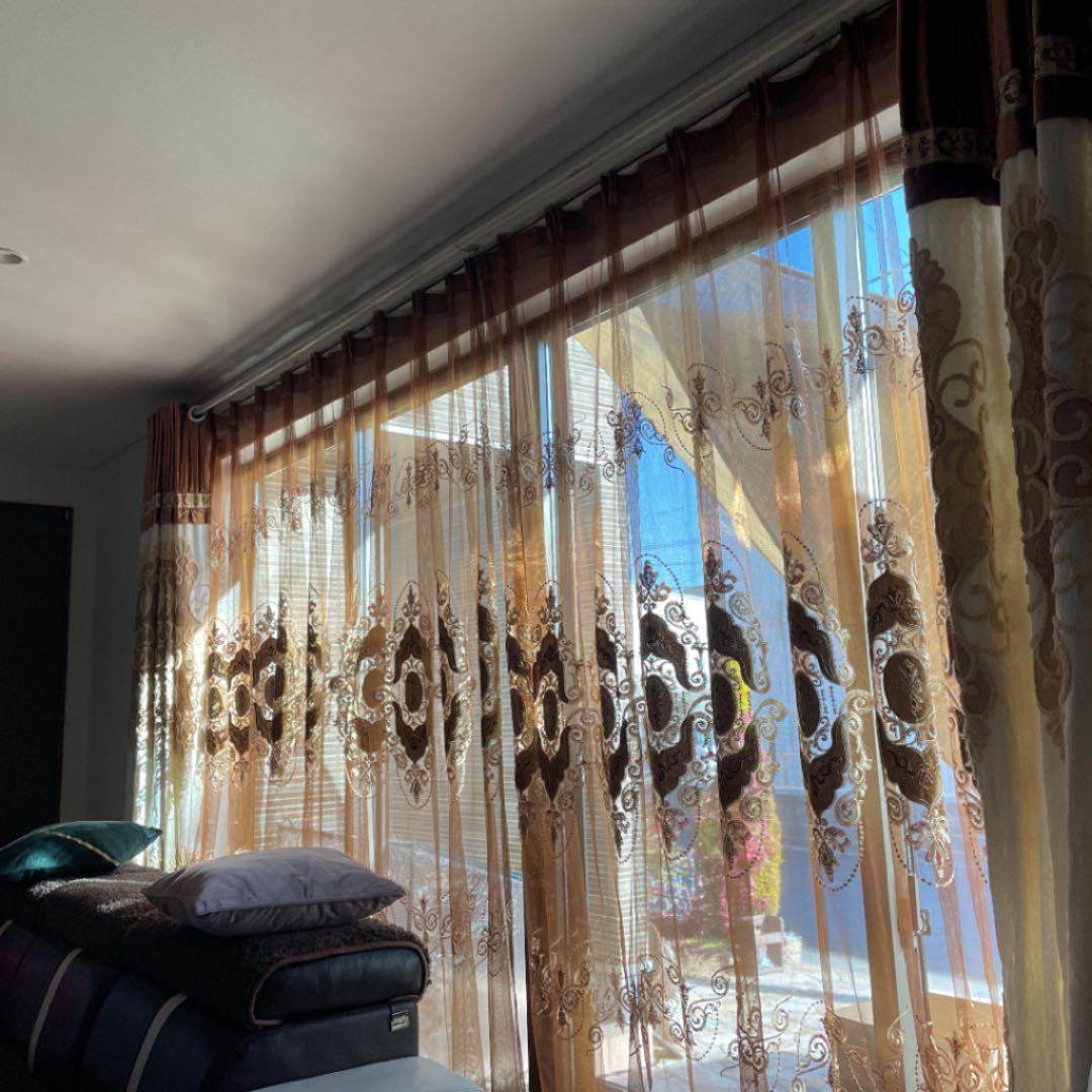 レースカーテン　おしゃれカーテン　高級感カーテン