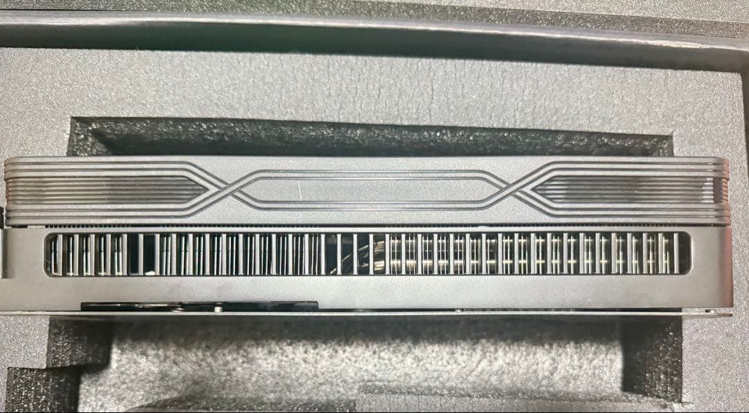 PALIT GeForce RTX 5090 基板（PCB）なし